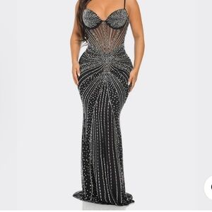 Elegant Black Evening Gown